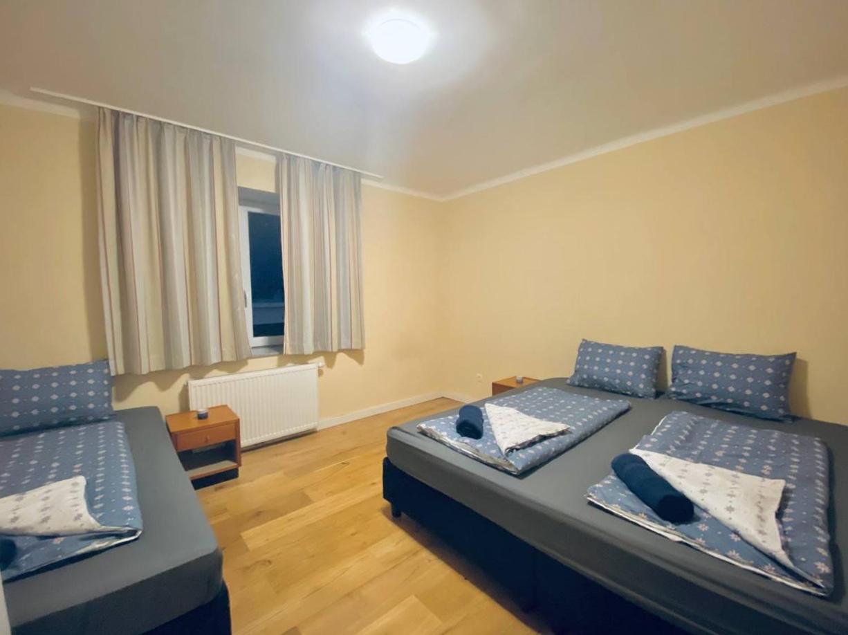 Double In Floridsdorf Area * Wiedeń