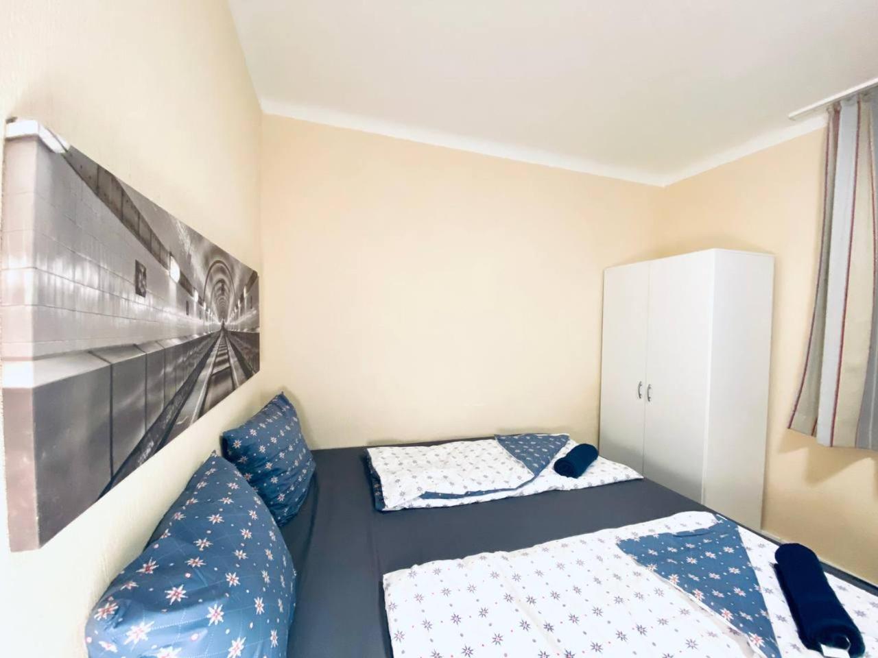 Double In Floridsdorf Area Gazde/Camere de închiriat Viena